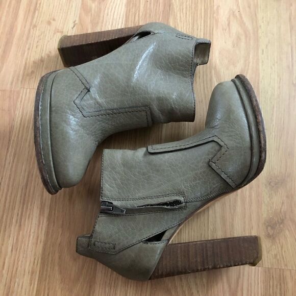 Alexander Wang Green Gray Ankle Boots Booties Heeled Zip Leather EU 38 US 7.5 - Picture 10 of 14
